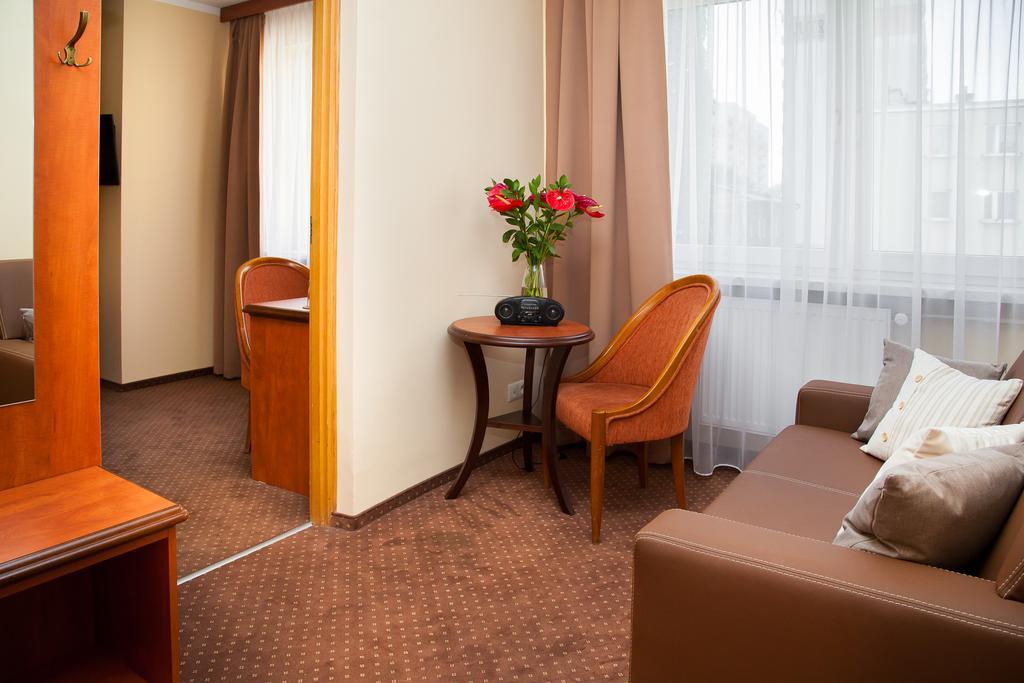 Bed and Breakfast Zaleze Katowice Esterno foto